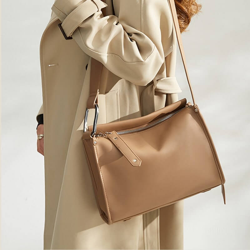 Túi đeo chéo nữ vuông GB-TC20 25 Túi đeo chéo nữ vuông GB-TL20